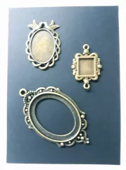 Metal Charm - 152 Metal Charm - 152