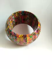 JAZZY WOODEN BANGLE