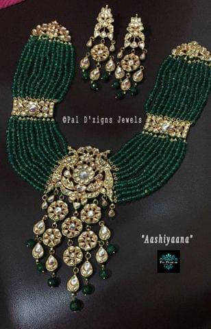 Aashiyaana kundan set Aashiyaana kundan set