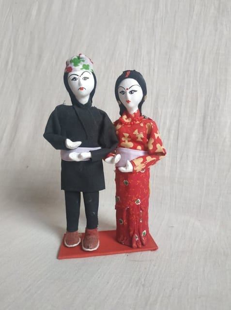 Newari Couple Doll Red (7 inch)