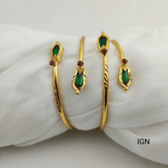 Deeps Fashion - Gold finish Bracelet - Kerala style