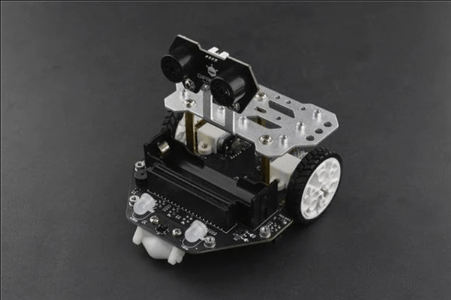 Robotics Kits micro:Maqueen Plus - an Advanced STEM Education Robot for micro:bit