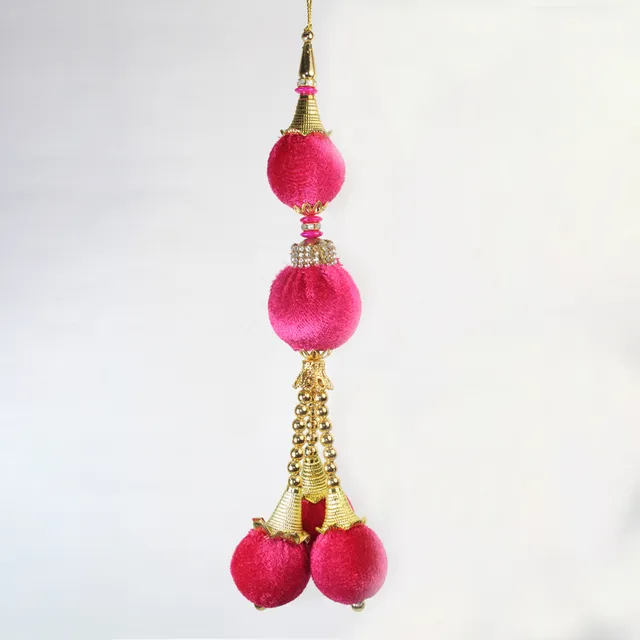 Traditional baubles and cones beads style ans stones festive tassels