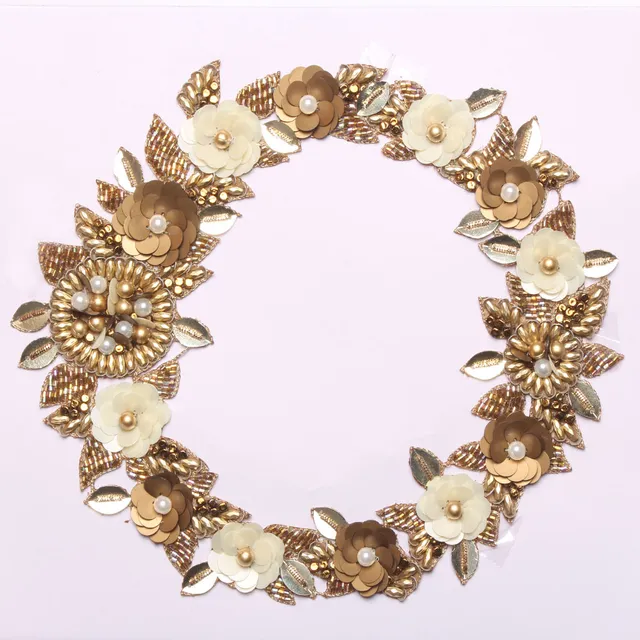 Chunky florals grand ornamented neckline/Royal-neckline/Fancy-neckline
