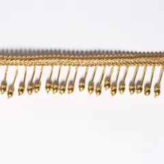 Pipe-beads hanging noble laces