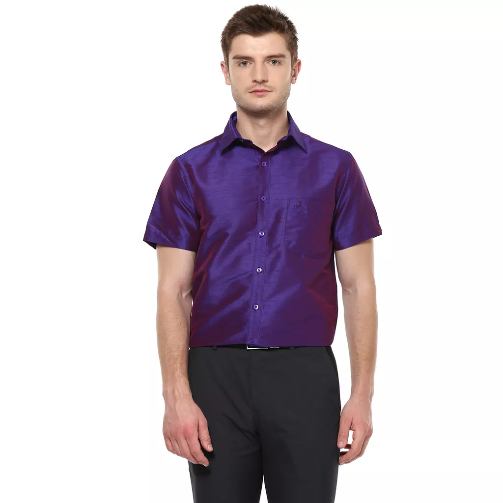 Khoday Williams Men's Dark Purple Poly Silk Solid Regular Fit Shirt
