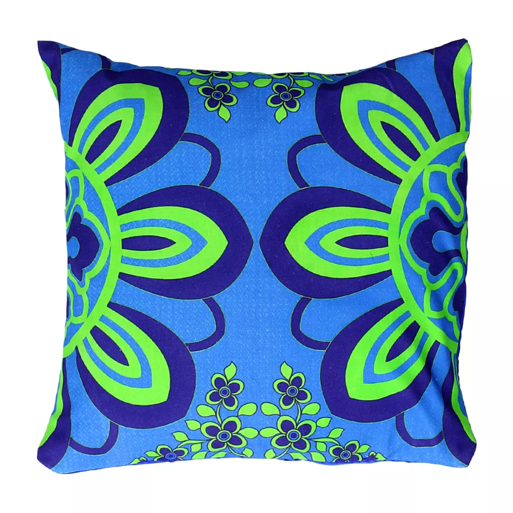 Flourishing Flower Motif Cushion Cover
