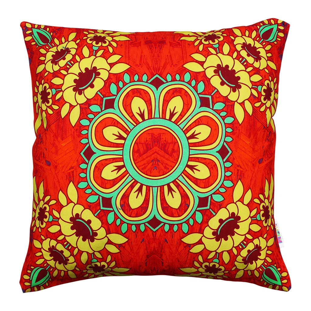 Gorgeous Flower Motif Cushion Cover