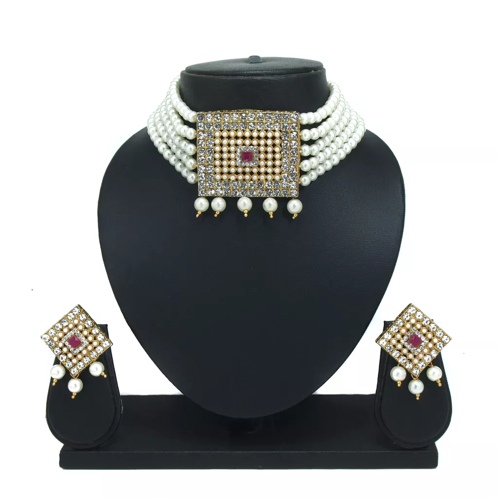 Padamawati Square Pendant Pearl Choker Necklace Earring Jewelry Set