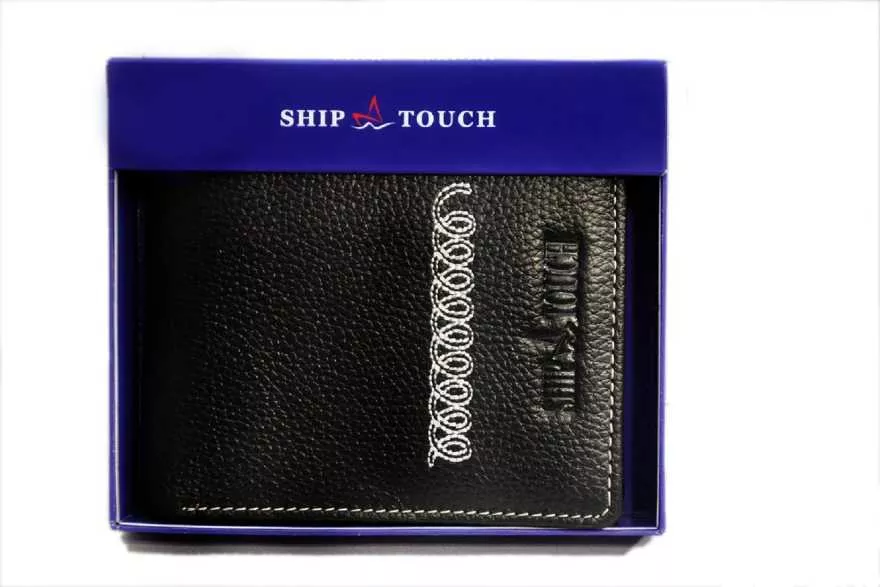 SHIPTOUCH Men Casual Black Genuine Leather Wallet (6 Card Slots)