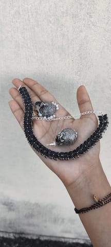 Black oxidised necklace