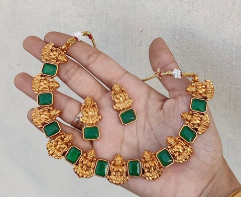 Green lakshmi necklace