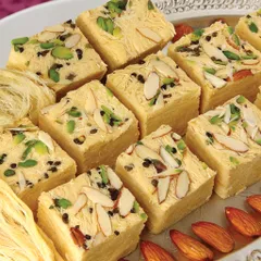 Ghee Sohan Papdi Ghee Sohan Papdi