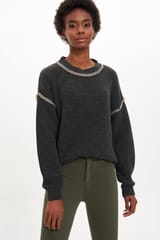 Woman Pullover