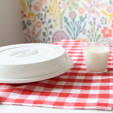 Meal with white plate cover