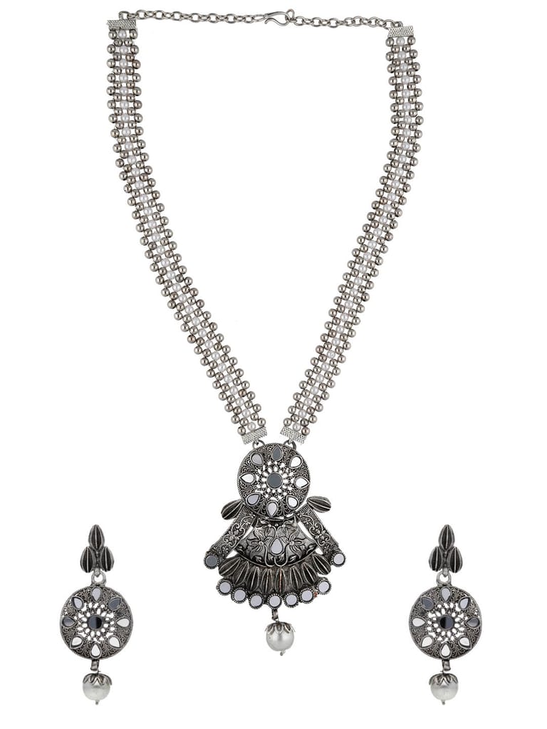 Mirror Long Necklace Set in Silver color - PRT8080