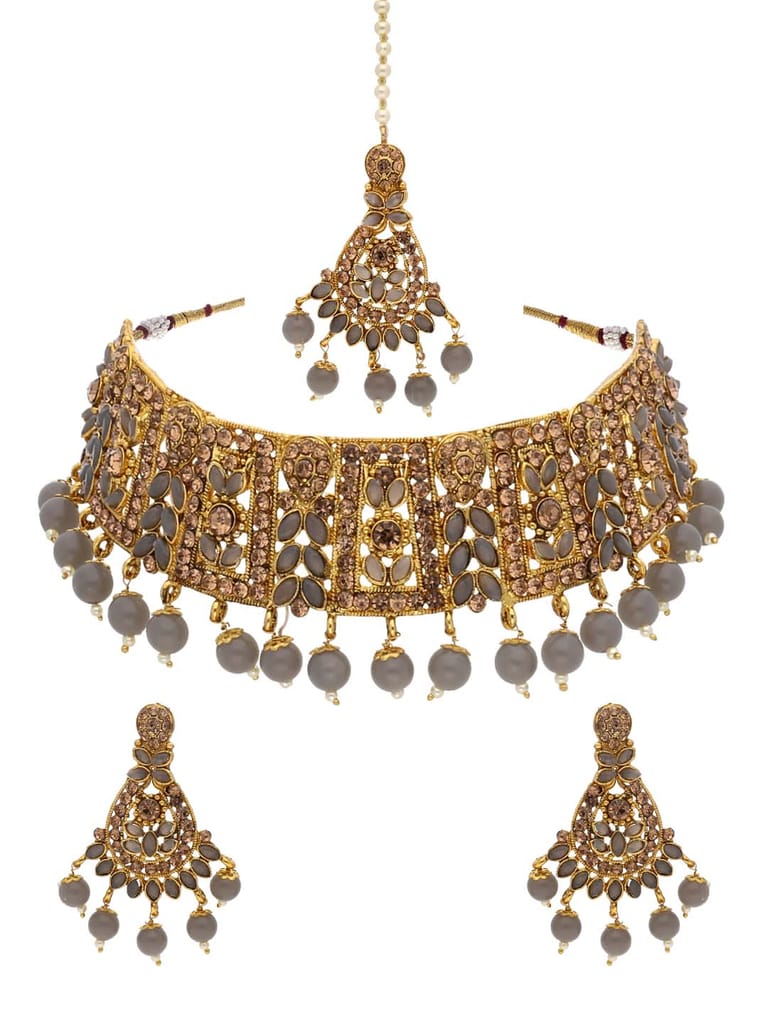 Traditional Necklace Set in Gold finish - STU5213