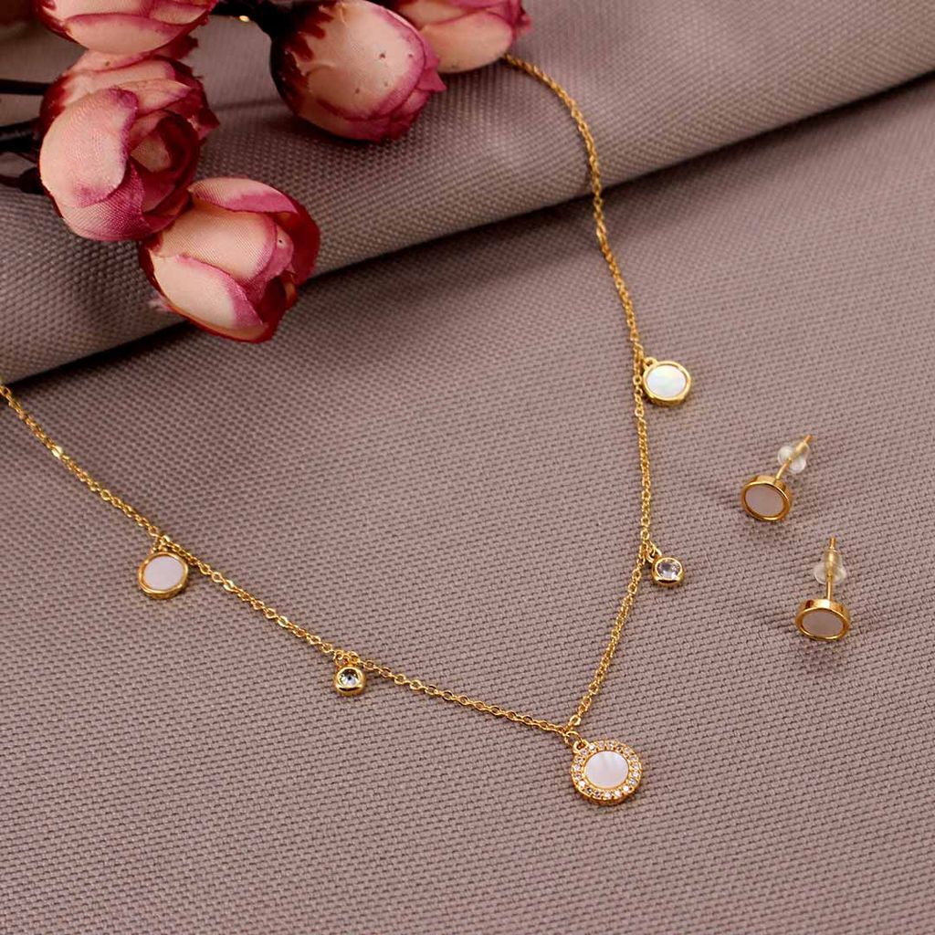 Western Necklace Set in Gold finish with MOP - CNB29955