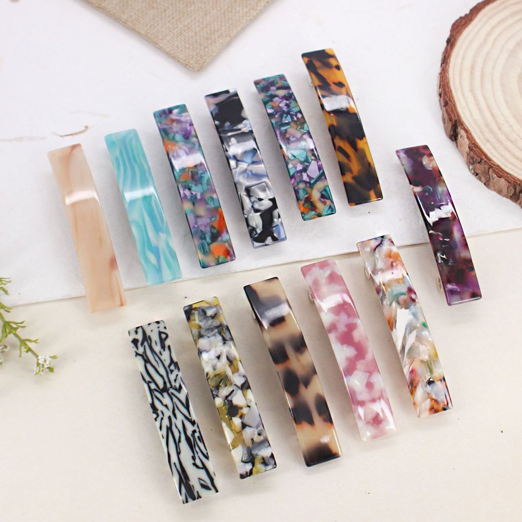 Printed Hair Clip in Assorted color - CNB30499