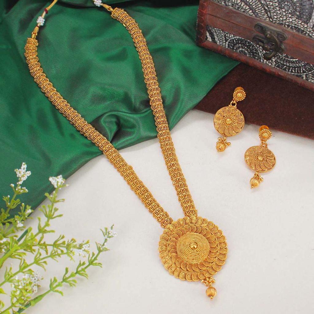 Antique Long Necklace Set in Gold finish - AMN241
