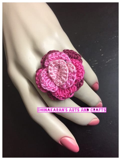 Pinky Rose Crochet Finger Ring