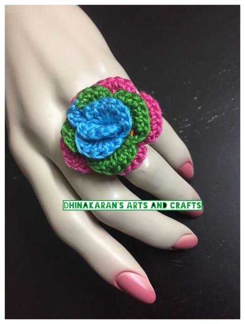 Bubbly Rose Crochet Finger Ring