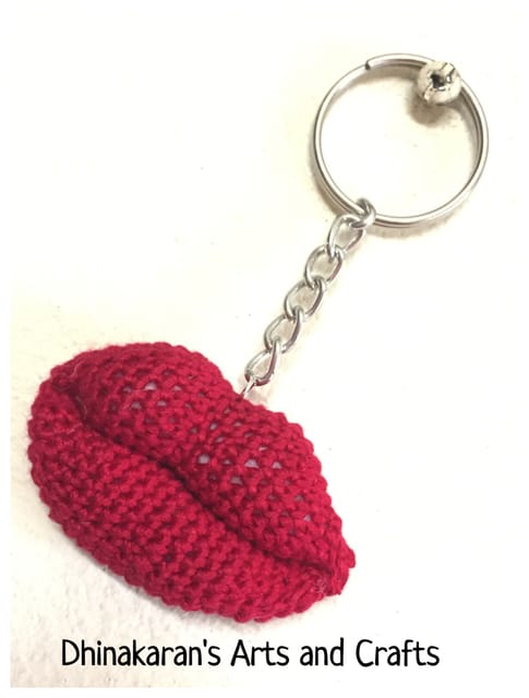 Red Lips Crochet Keychain