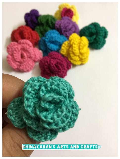 Rose Crochet Brooch Pin-MINT
