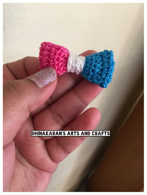 BOW Crochet Brooch Pin