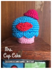 Mrs.Cupcake Crochet Soft Toy