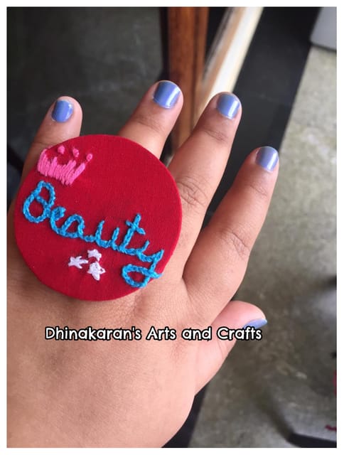 Beauty Embrodiered Fingerring