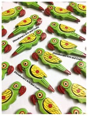 GREEN Big Parrot Buttons