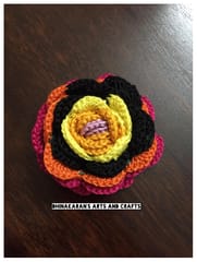 Mild Rose Crochet Brooch Pin