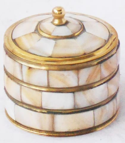 Brass Jwellery Box With Seep Work Miniature - 3*3*3 inch (Z373 C)