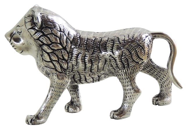 Aluminium Showpiece Silver Lion Statue - 9.2*3*5.6 Inch (AS214 S)