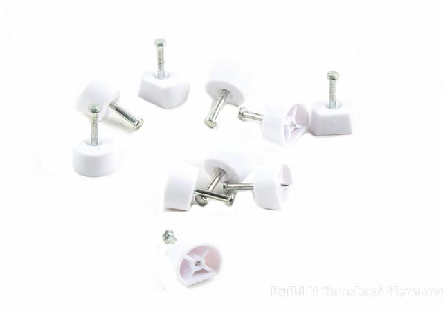 Shelf Support Nail in White (10)