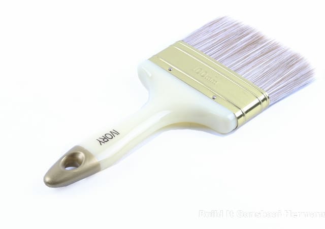Paint Brush Ivory 100mm