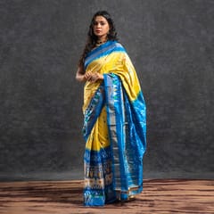 Pochampally Ikkat Silk Saree / Yellow Colour / Blue Border HPISSCJ0121