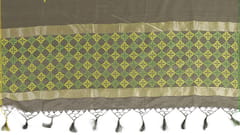 Kadwa Booti With Silk Thread Dupatta.