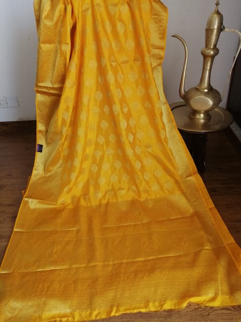 Pure Banarasi Canary Yellow Dupion Silk Saree with Traditional Zari Butis and Heavy Aanchal