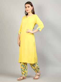 Solid Kurta With Harem Pant Closer Two