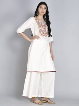 Embroidered Kurta With Wide Leg Pant Closer Two