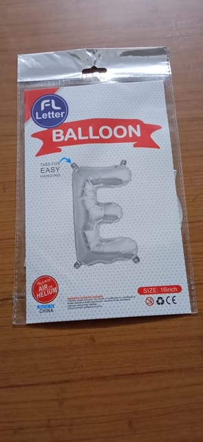 foil letter balloon (E) silver