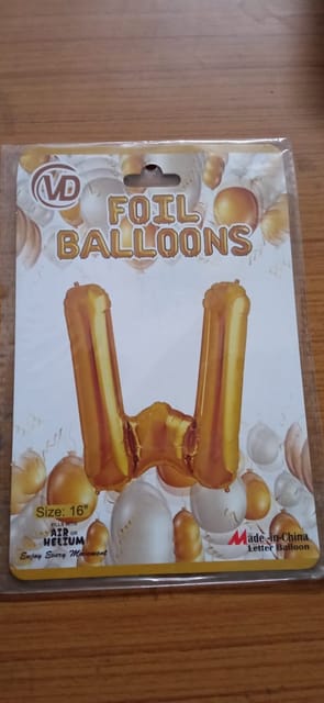 foil letter balloon (W) golden